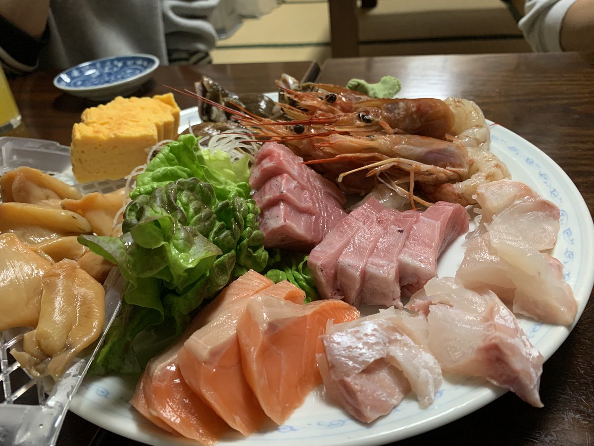 オカバ tweet media