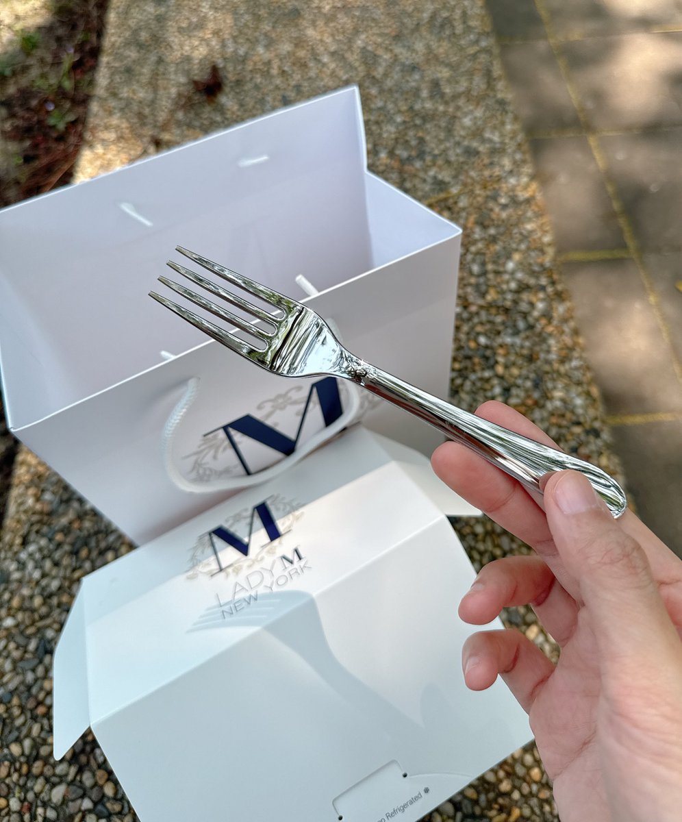 morning table tweet media