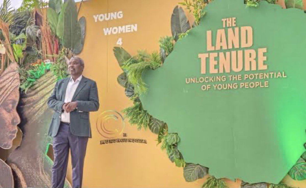 Mukapusa muchapepuka land yarova pasi, haana tsitsi mu blaz uyo, kwese kwaaka dominater kunodhura uye haatori maZIG, haugoni kutora passport nema ZIG uye haugoni kutenga fuel nemaZIG. Anobuda achiti gamuchirai ZIG but iye haatori ZIG racho then munhu iyeye ndiye oita The Land