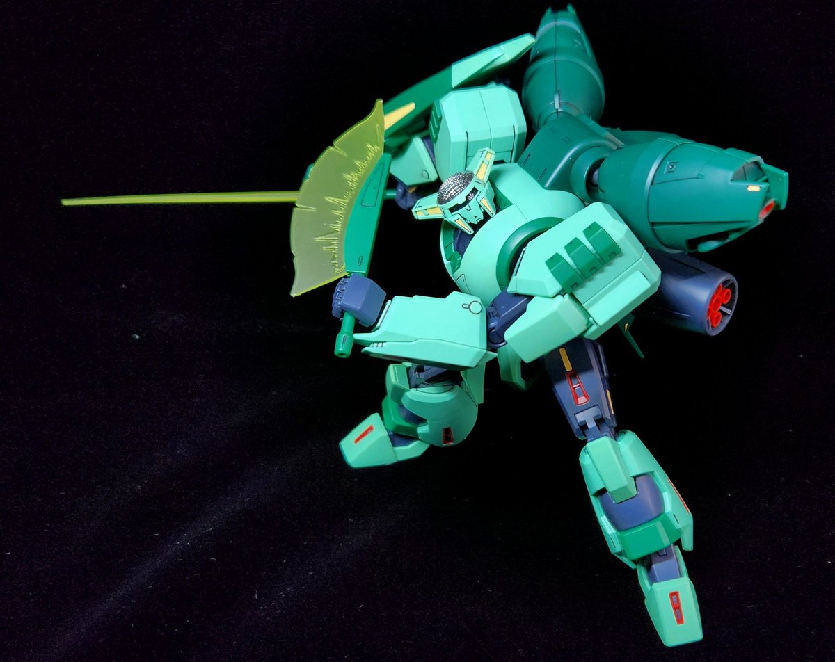 REDFRAMEP02's tweet photo. #ガンプラ
#HGUC 
HGUC ボリノーク・サマーン完成しました。
今回はスミ入れとウェザリングマスターを使用して成型色仕上げで製作しました。
ウェザリングマスターでの僅かな色感の違いを表現するための練習に試してみた。 https://t.co/rsEwng5pzu