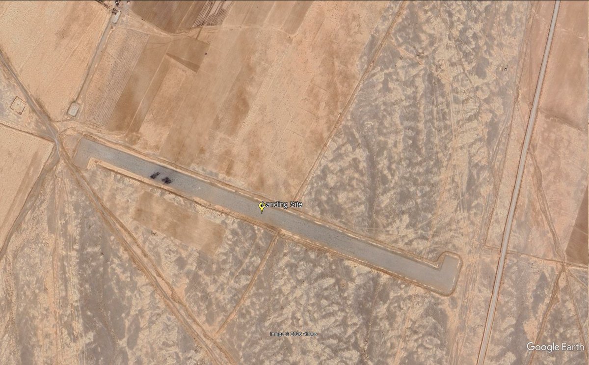 ayatsubzero's tweet image. Location: 32.221360,51.901322
They used an old agricultural runway.
@GeoConfirmed @EpicFuryMap