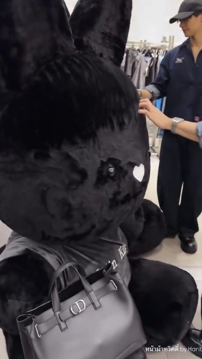 ☁️ melt , ♡ tweet media