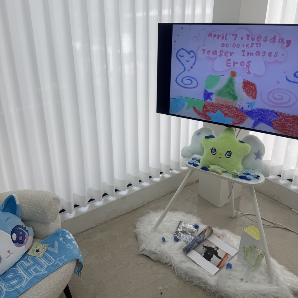 유울 tweet media