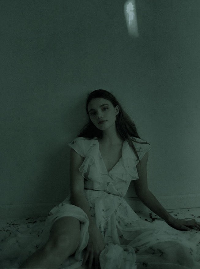 * 𝘛𝘏𝘌 𝘊𝘜𝘙𝘚𝘌𝘋 𝘖𝘕𝘌 .ᐟ tweet media