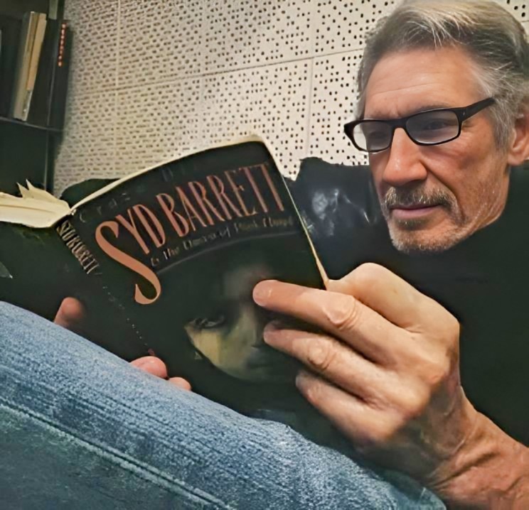 Pink Floyd 💎 tweet media