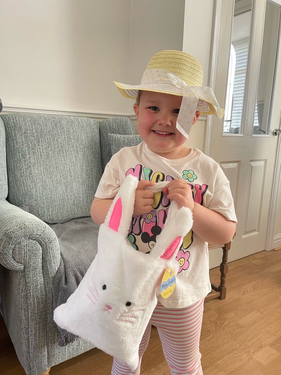 Mandy Moo 🐱 tweet media