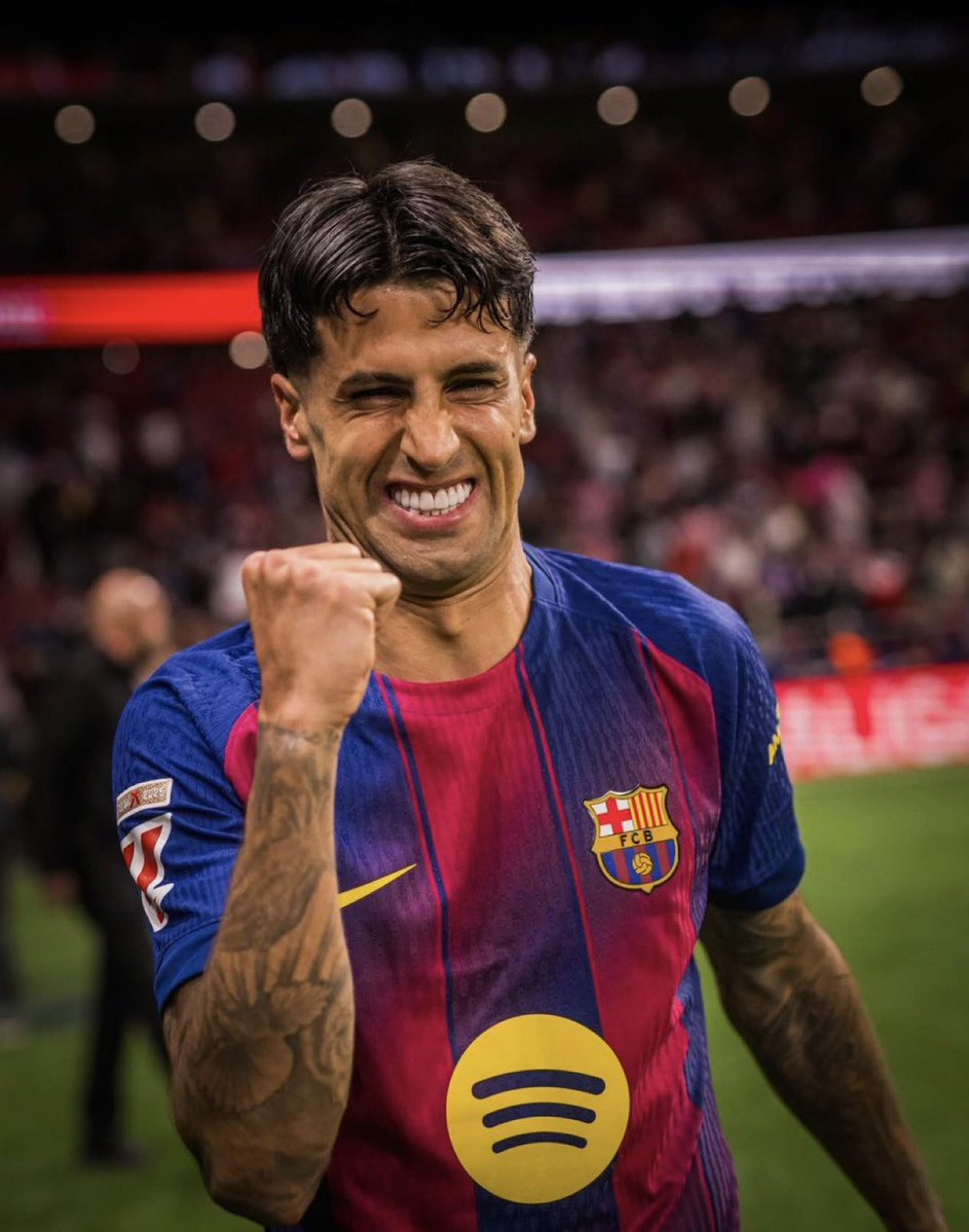 FCB World tweet media