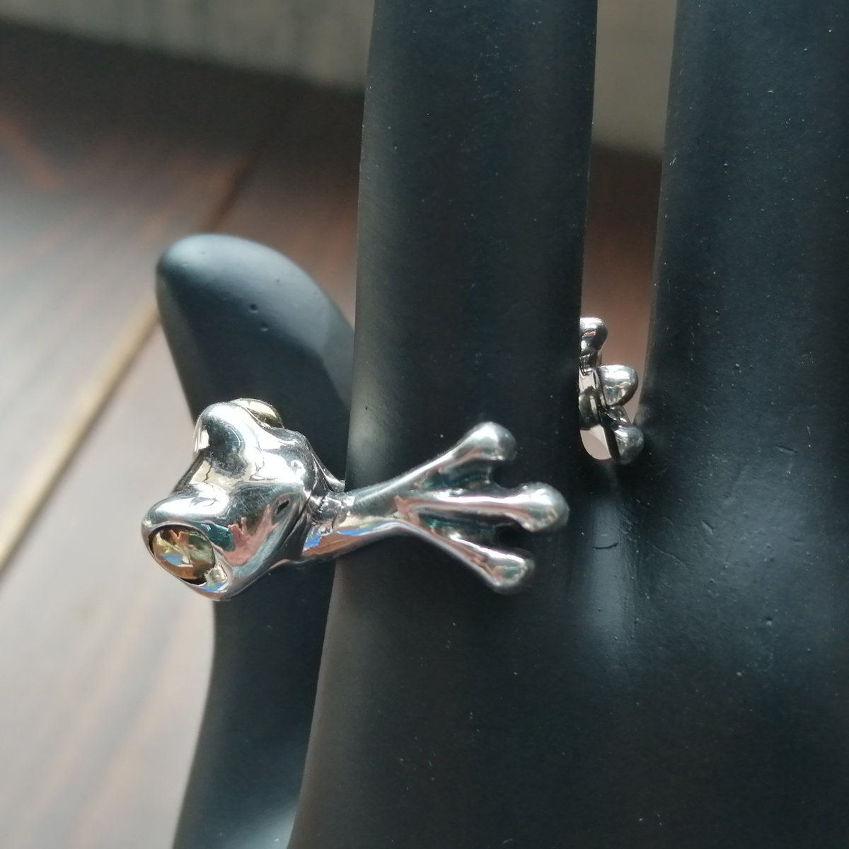 林檎屋 4/18（土） 東京ハンドメイドマルシェ　プリズムホール　D14 tweet media