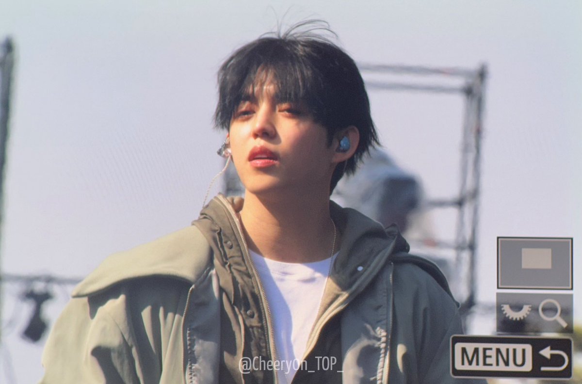 Cherry0n_TOP_'s tweet photo. 260405 SEVENTEEN WORLD TOUR [NEW_] ENCORE - D2 [프리뷰]

귀여워...🥹💕

#SEVENTEEN #세븐틴 #セブチ
#에스쿱스 #SCOUPS  #エスクプス https://t.co/B0vbR0YVbc