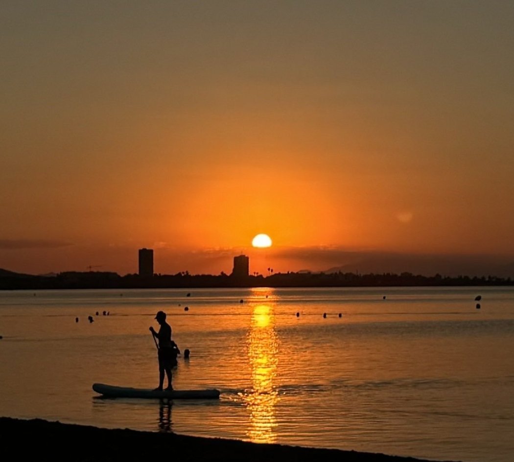 GM guys ☀️ 

Can I get a GM?