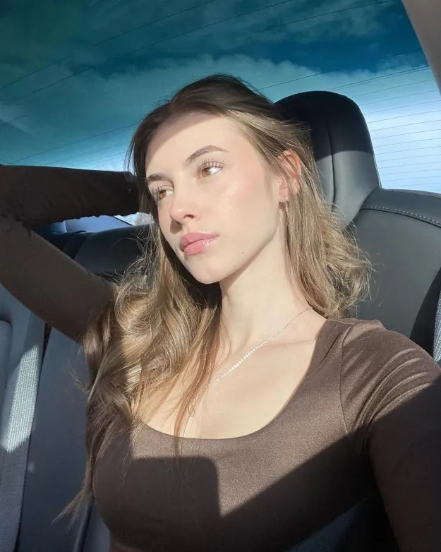 SimpyTW's tweet photo. just for your info, your non nudes addiction is totally normal.

now come get scammed oki ? 😝

let daddy corrupt your minds and own your silly brains https://t.co/POeDmvWZZ7