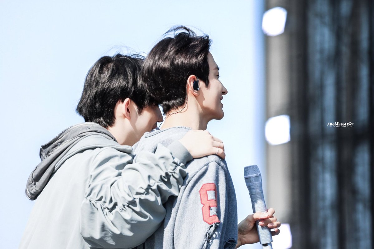 mirae👽 tweet media