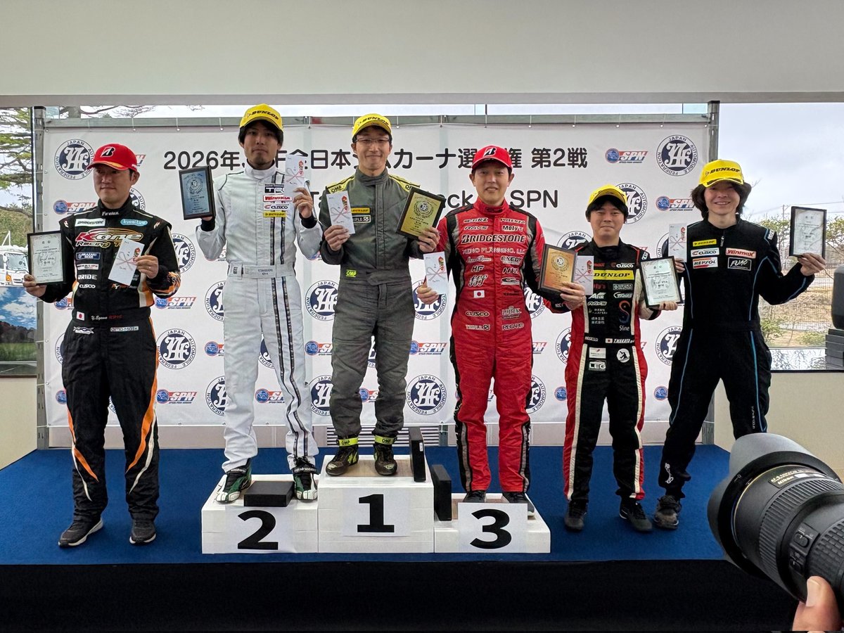 rainblueiv's tweet photo. 全日本ジムカーナ選手権 第2戦
PN2クラス 6位でギリギリ入賞でした
苦手なタイトコーナーの多いレイアウトでしたがなんとか入賞することができました
応援ありがとうございました!
#CUSCO
#DUNLOP
#WinmaX
#REPSOL
#CosarickONE
#ミカサ貿易
#FUAC https://t.co/idS0aj95PL