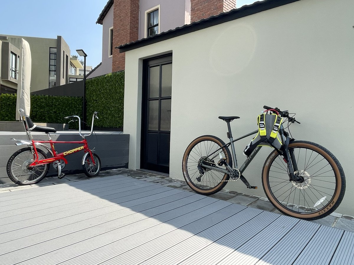 Riaz Aziz tweet media