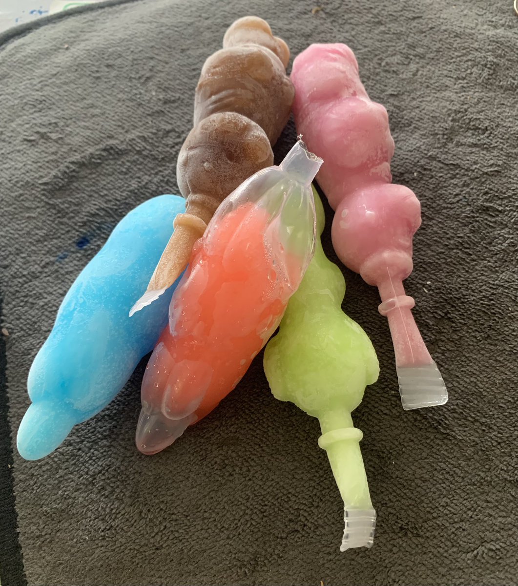 M.Yo 🌙 tweet media