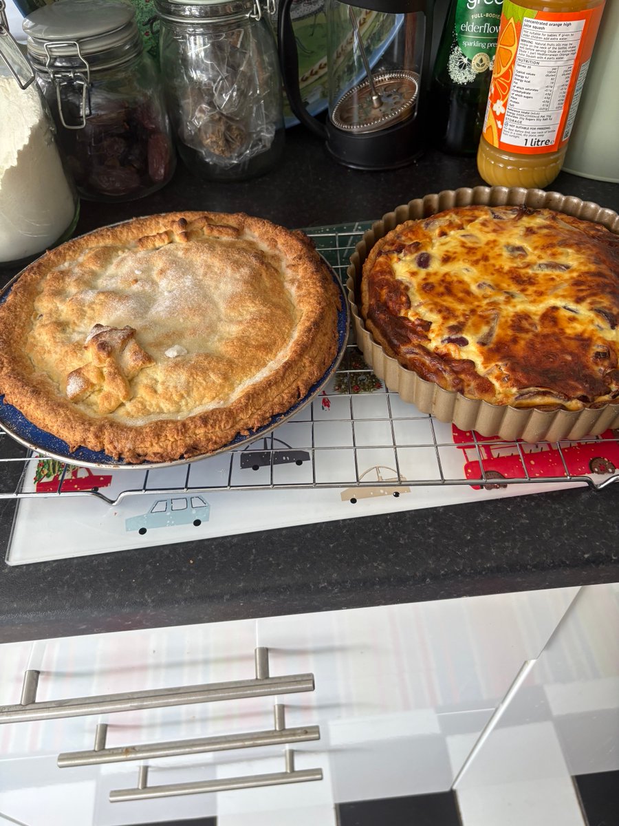 Annette Mckay tweet media