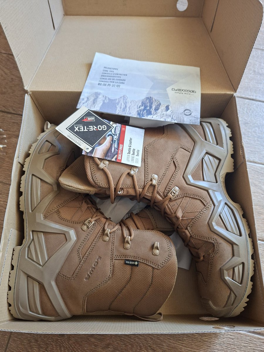 Піонер зі Сходу tweet media