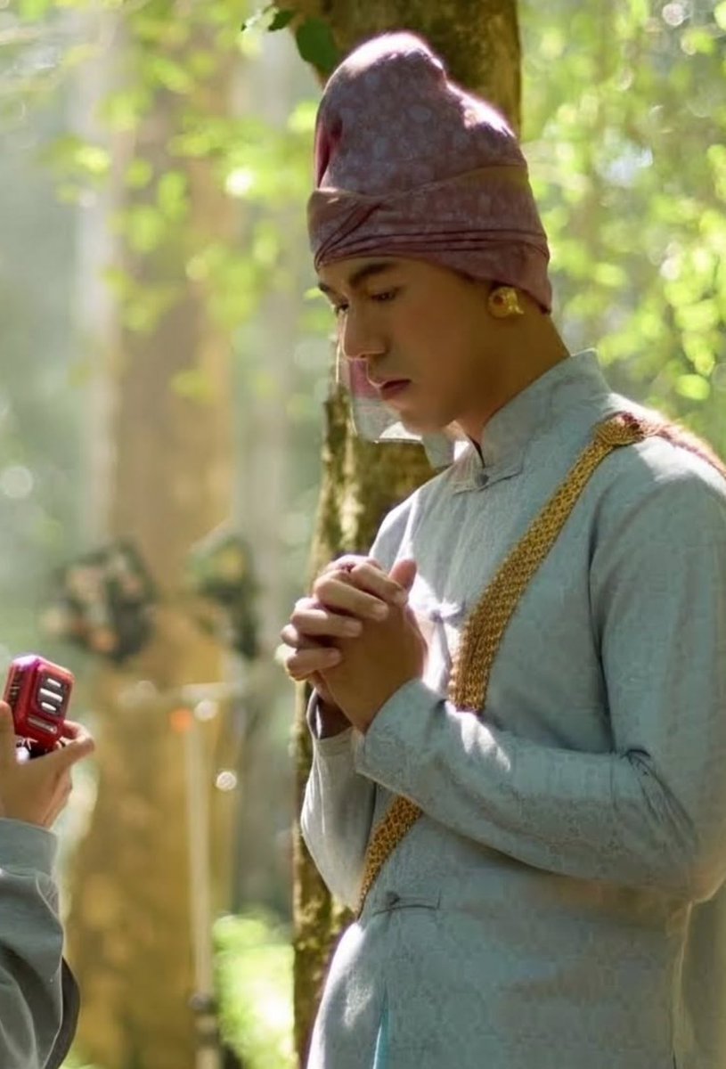 น่ารักจังเลยทำไมคนบางคนถึงกล้าทิ้งแล้วไปเลือกบ้านเมืองอ่ะ😭😭