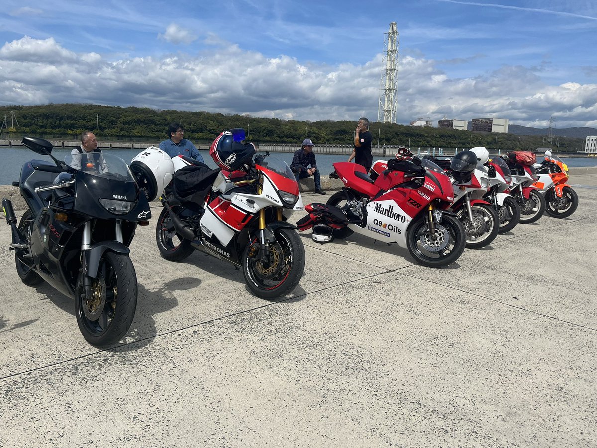 タッチー@機関士 tweet media