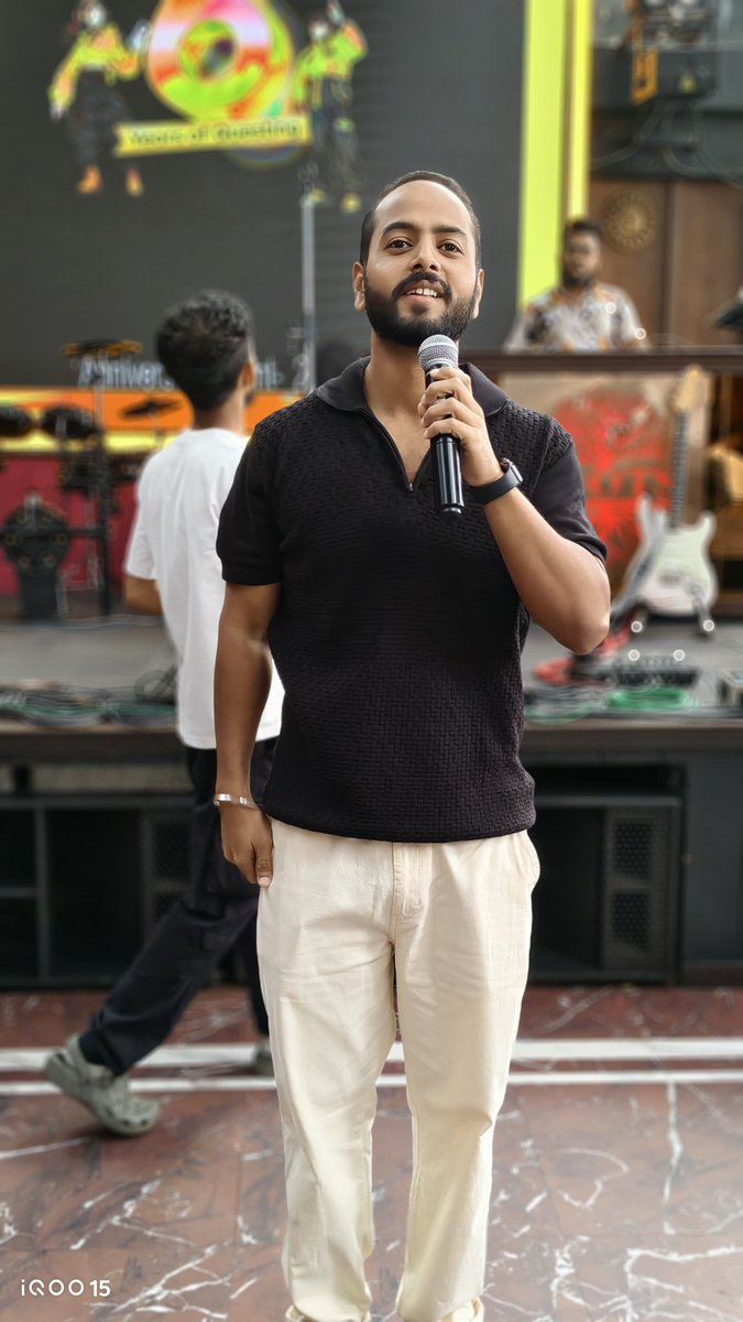 iQOO India tweet media