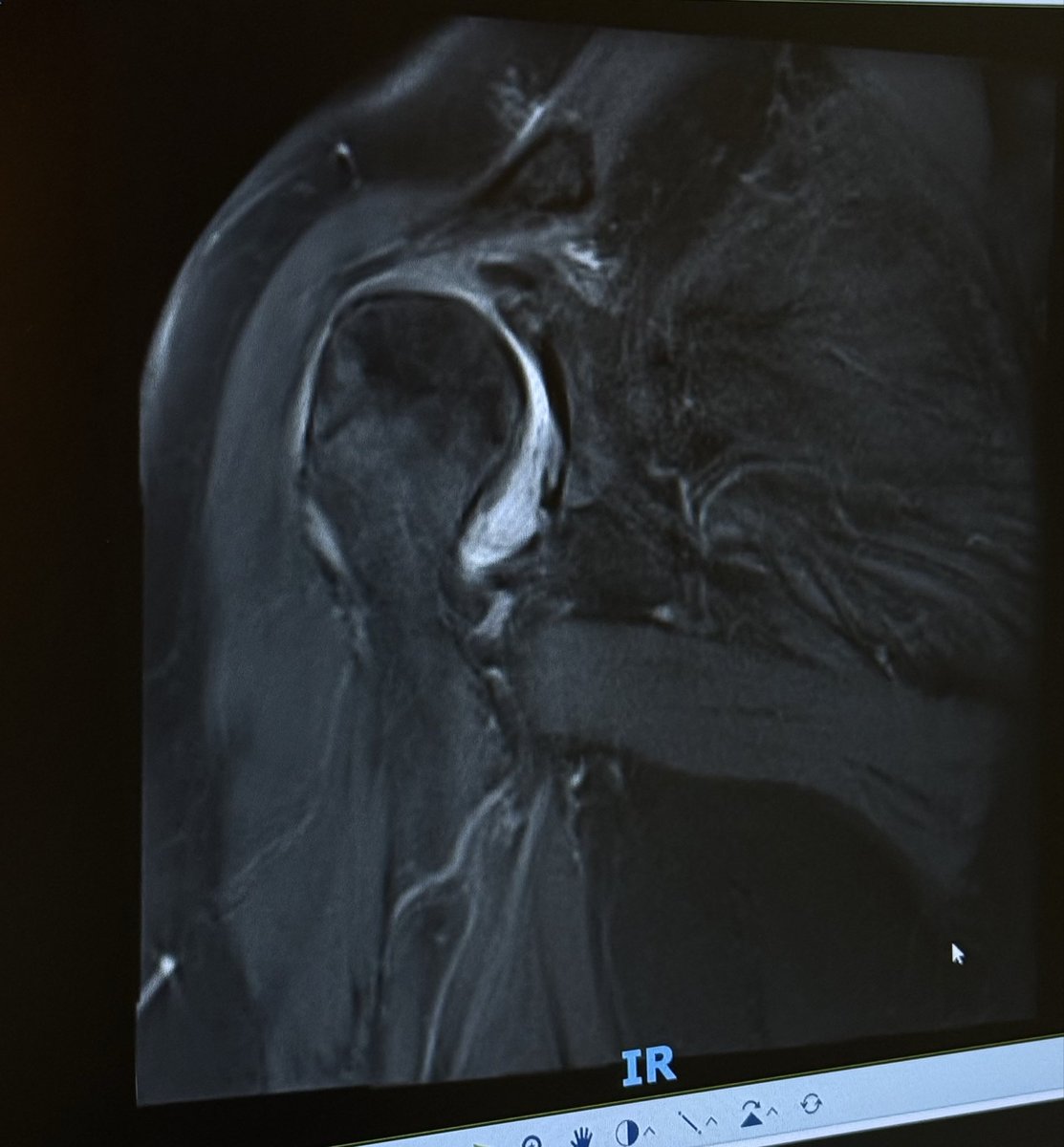 نوف التويجري tweet media