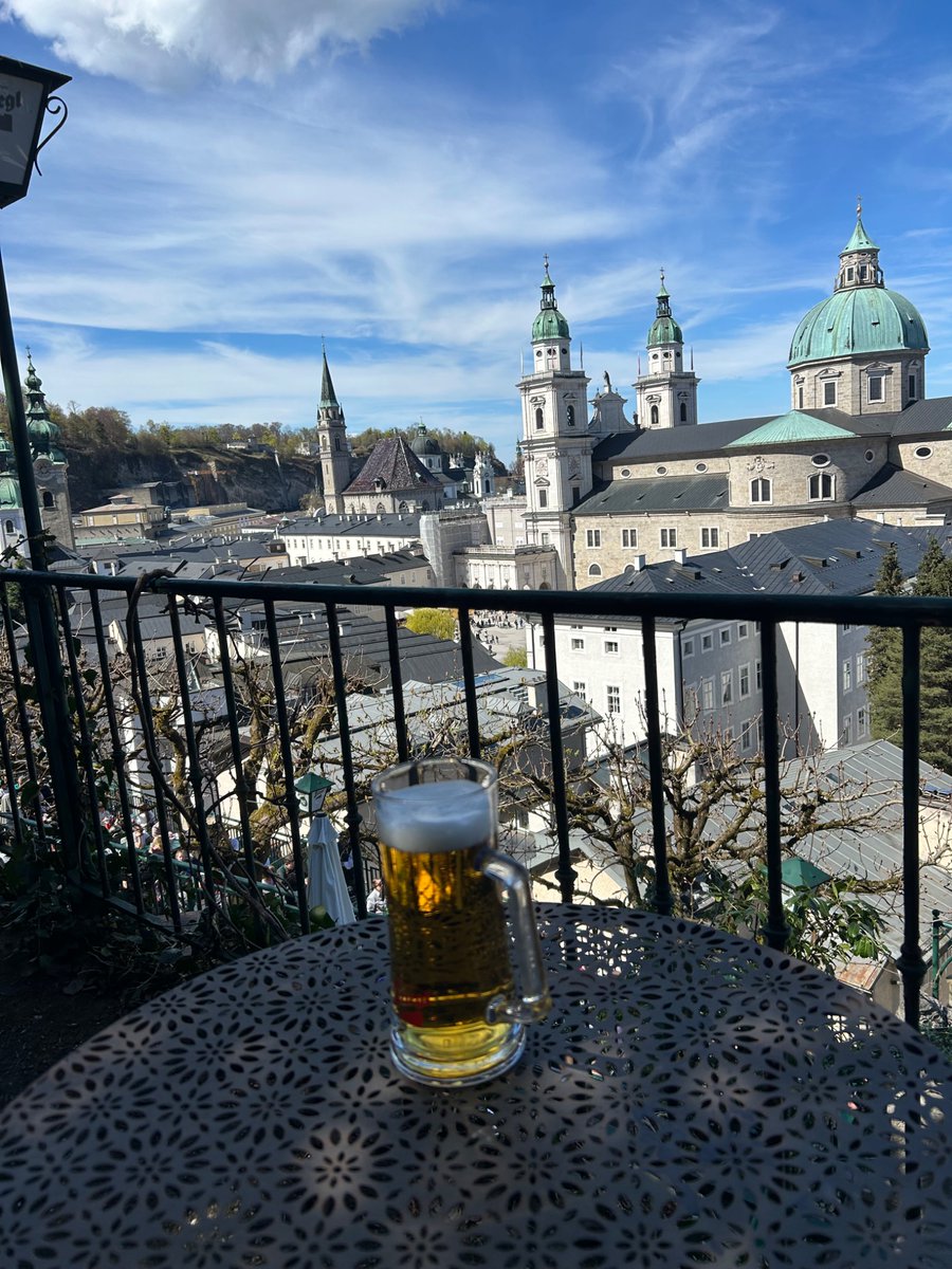 Omichrom tweet media