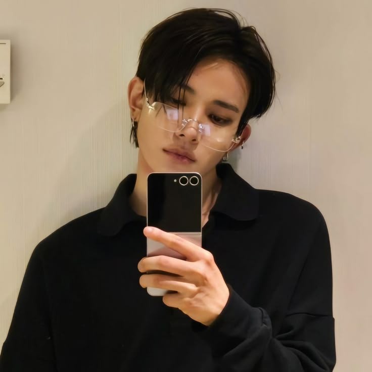 nastseol's tweet photo. @kiuulolizok хисын !! вы кстати очень красивая

DON'T TRADE ARTISTS FOR PROFIT.
#BELIFT_Listen_to_Fans
#BELIFT_StopGaslighting
#ENGENES_MADE_ENHYPEN_7 https://t.co/JJ8HBdhkn4