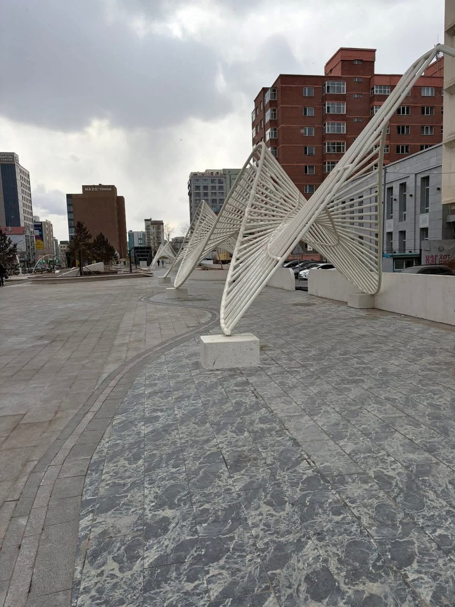 Сэлэнгэ tweet media