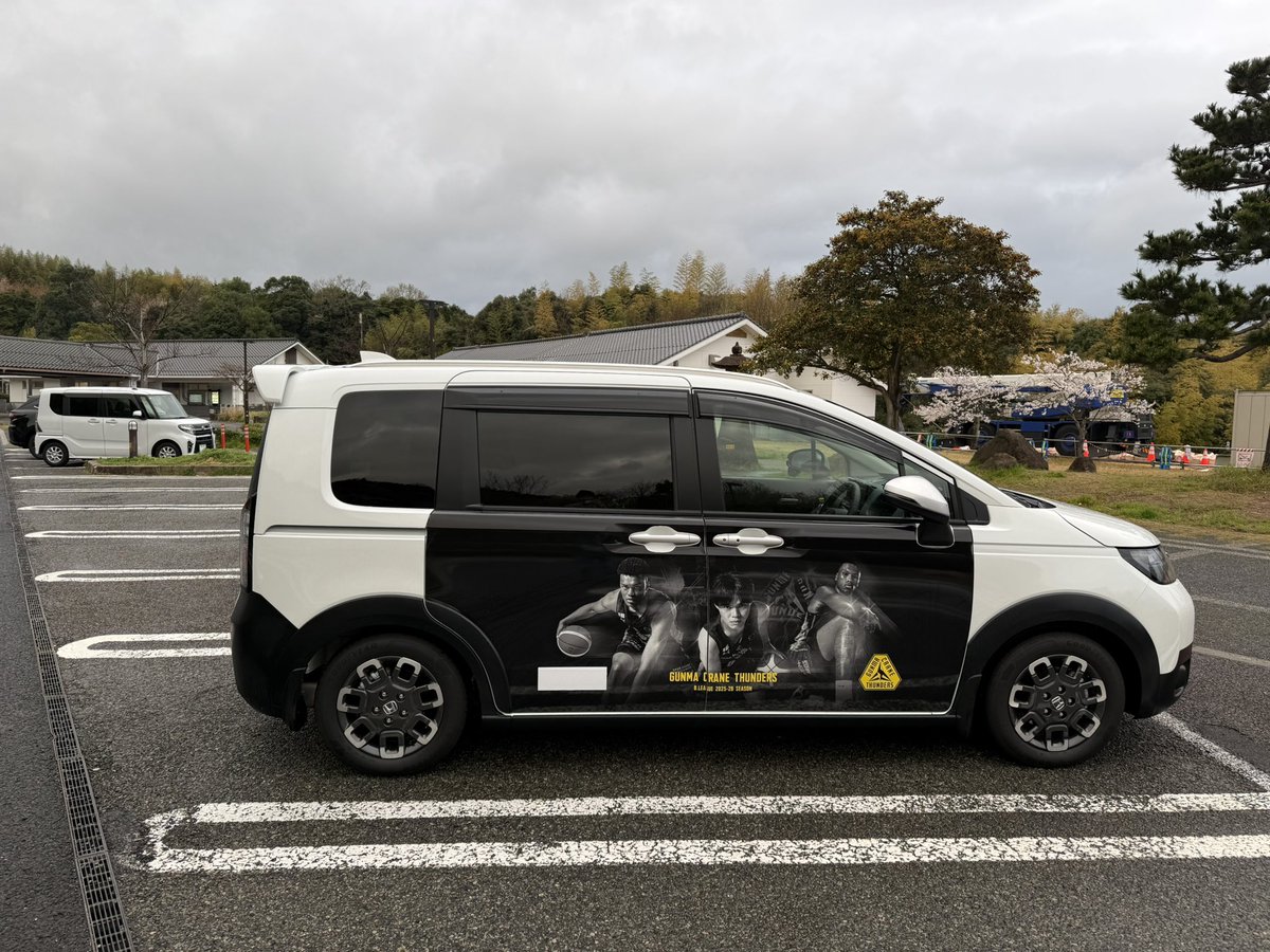 にやんこ tweet media