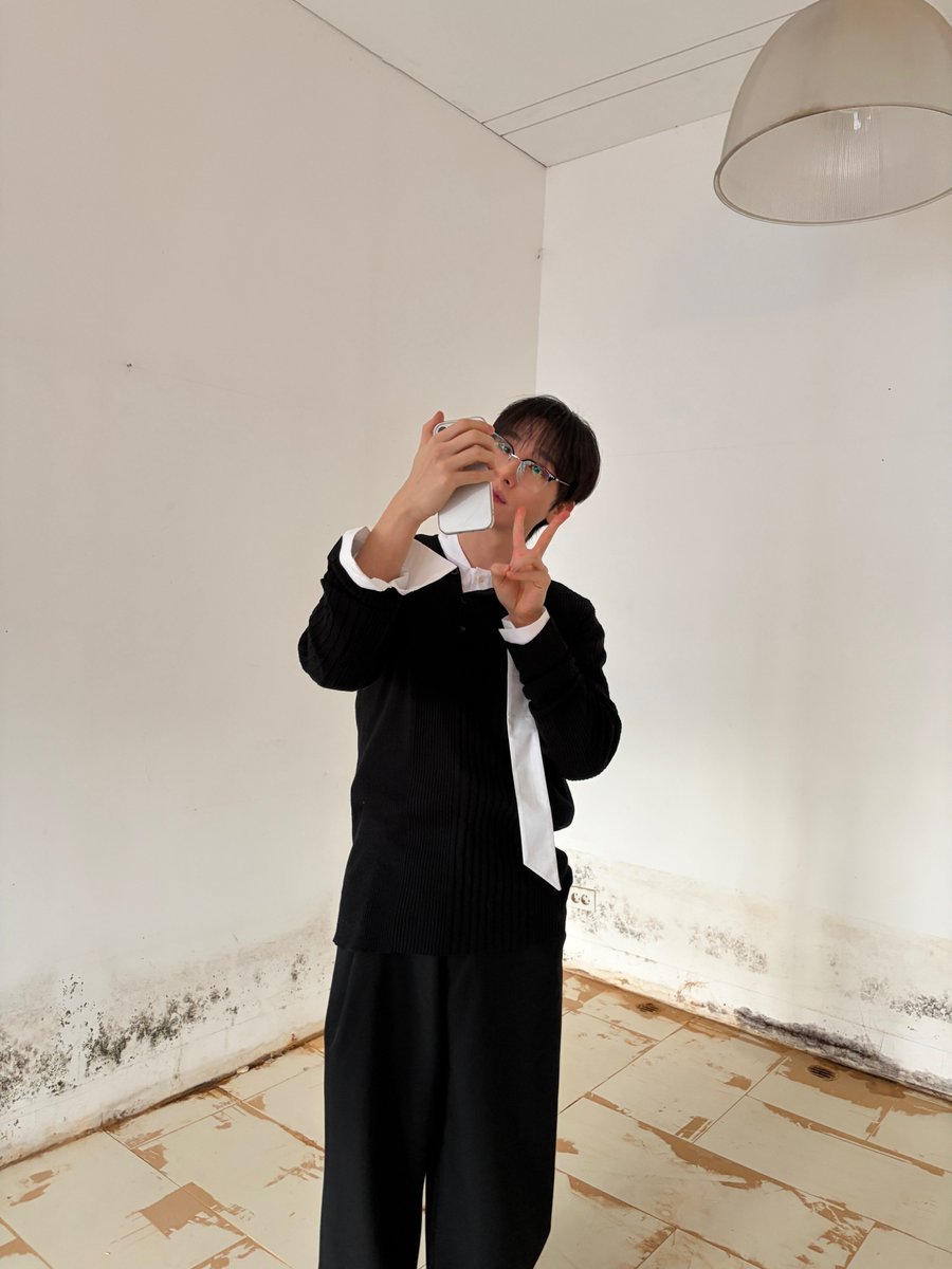 푸꾸욱 tweet media