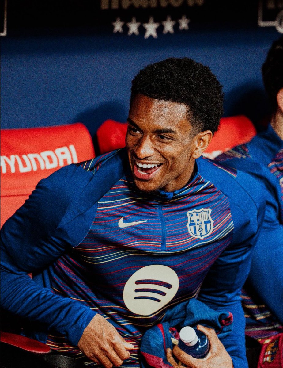 FCB World tweet media