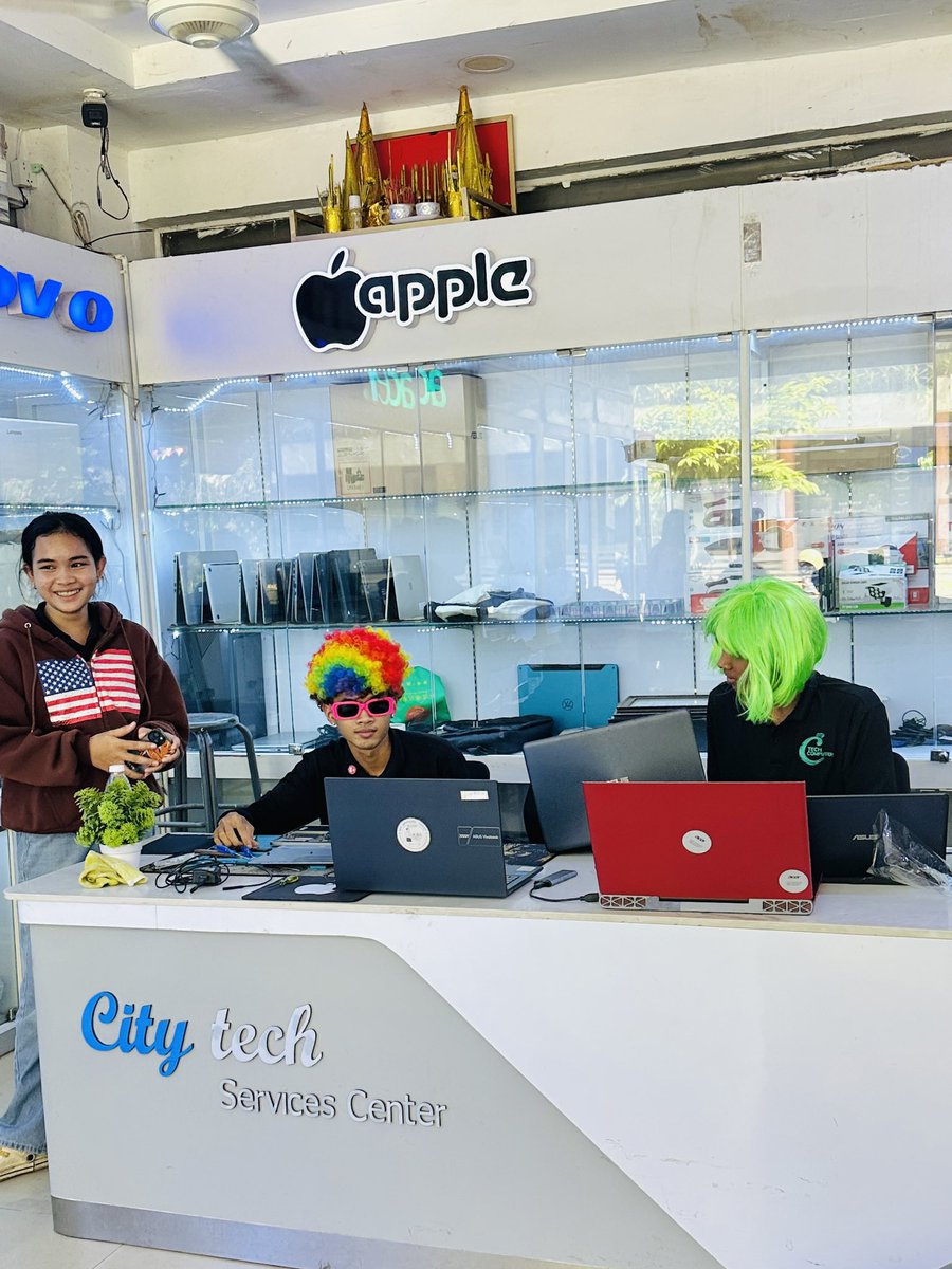 Lotus Design 🇰🇭 Cambodia tweet media