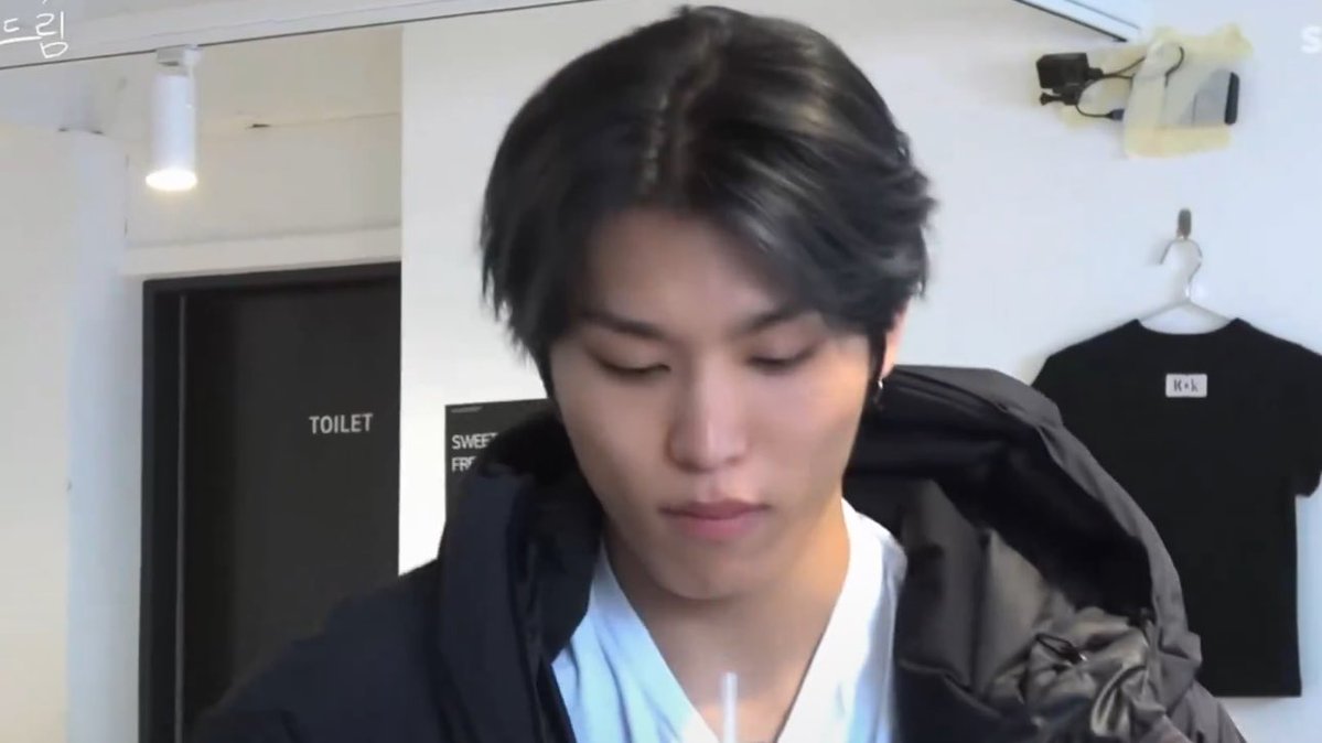 gden ◡̈ J.W tweet media