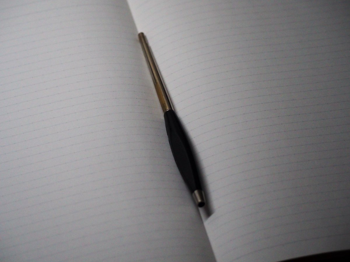 あおい tweet media