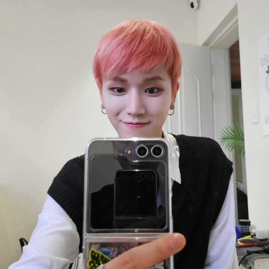 kim woonhak tweet media