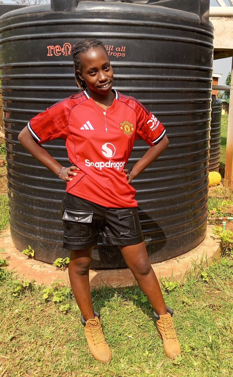 5 People tweet media