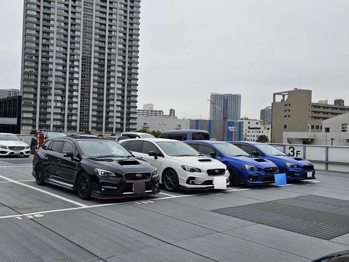 レヴォ　はる tweet media