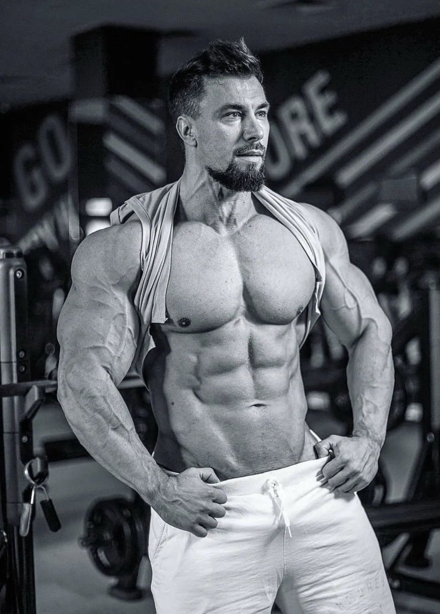 White_Tiger2128 tweet media