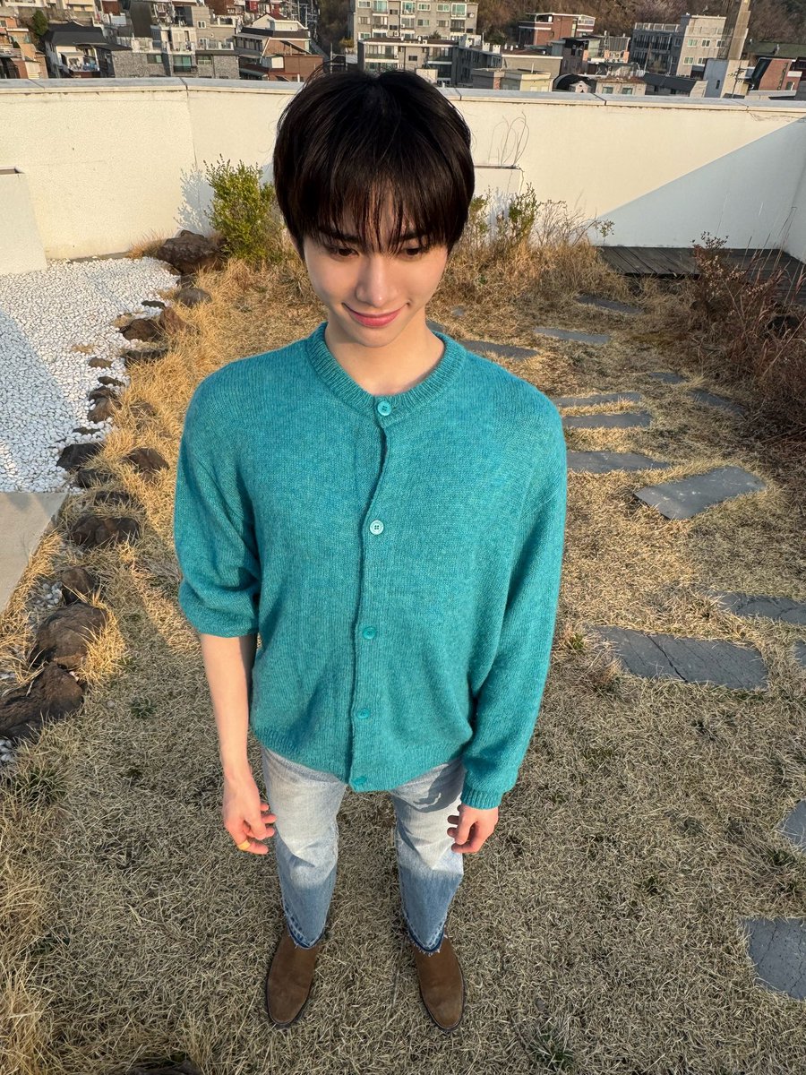 WHIB(휘브) tweet media