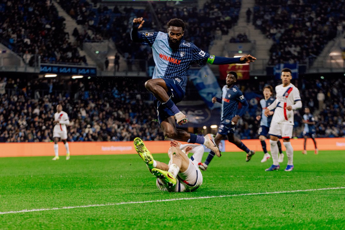 Doyens, Le Média tweet media