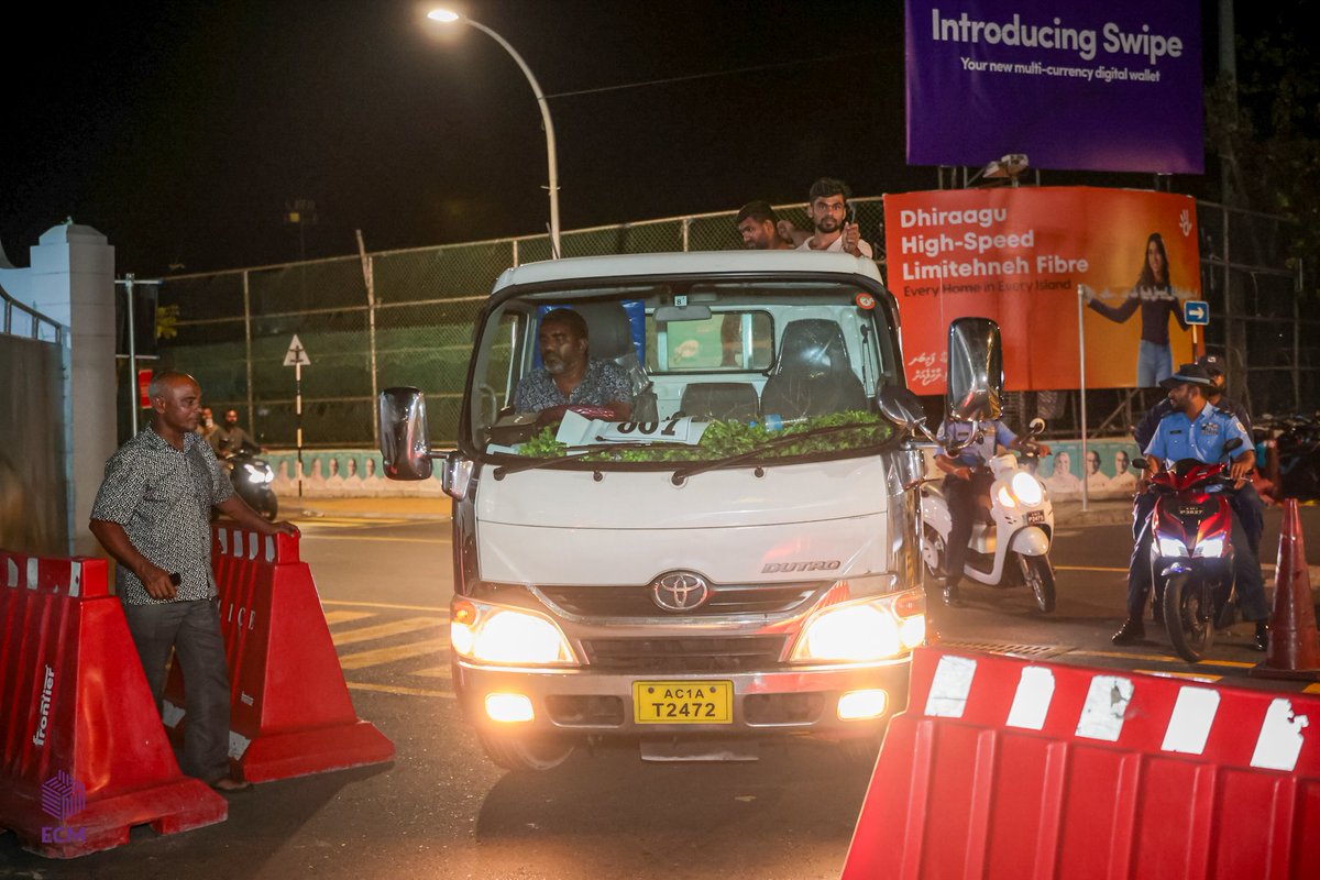 Elections Commission tweet media