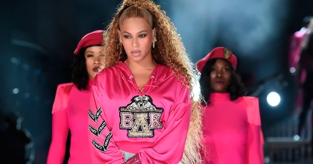 About Music tweet media