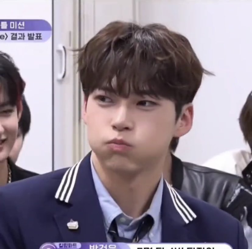 볼빵빵 성한빈 tweet media