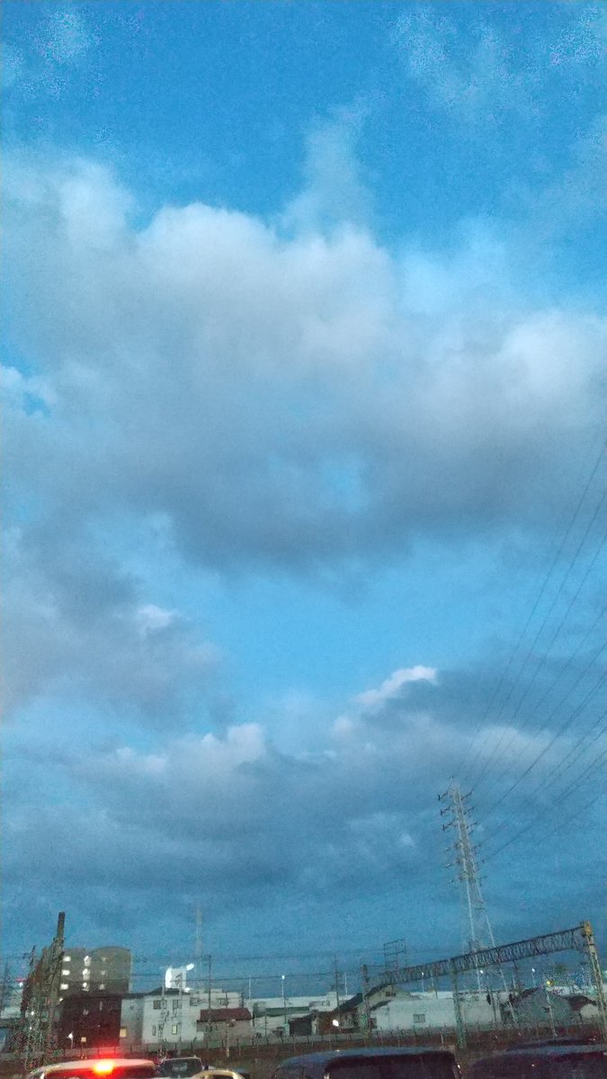 hide hide tweet media