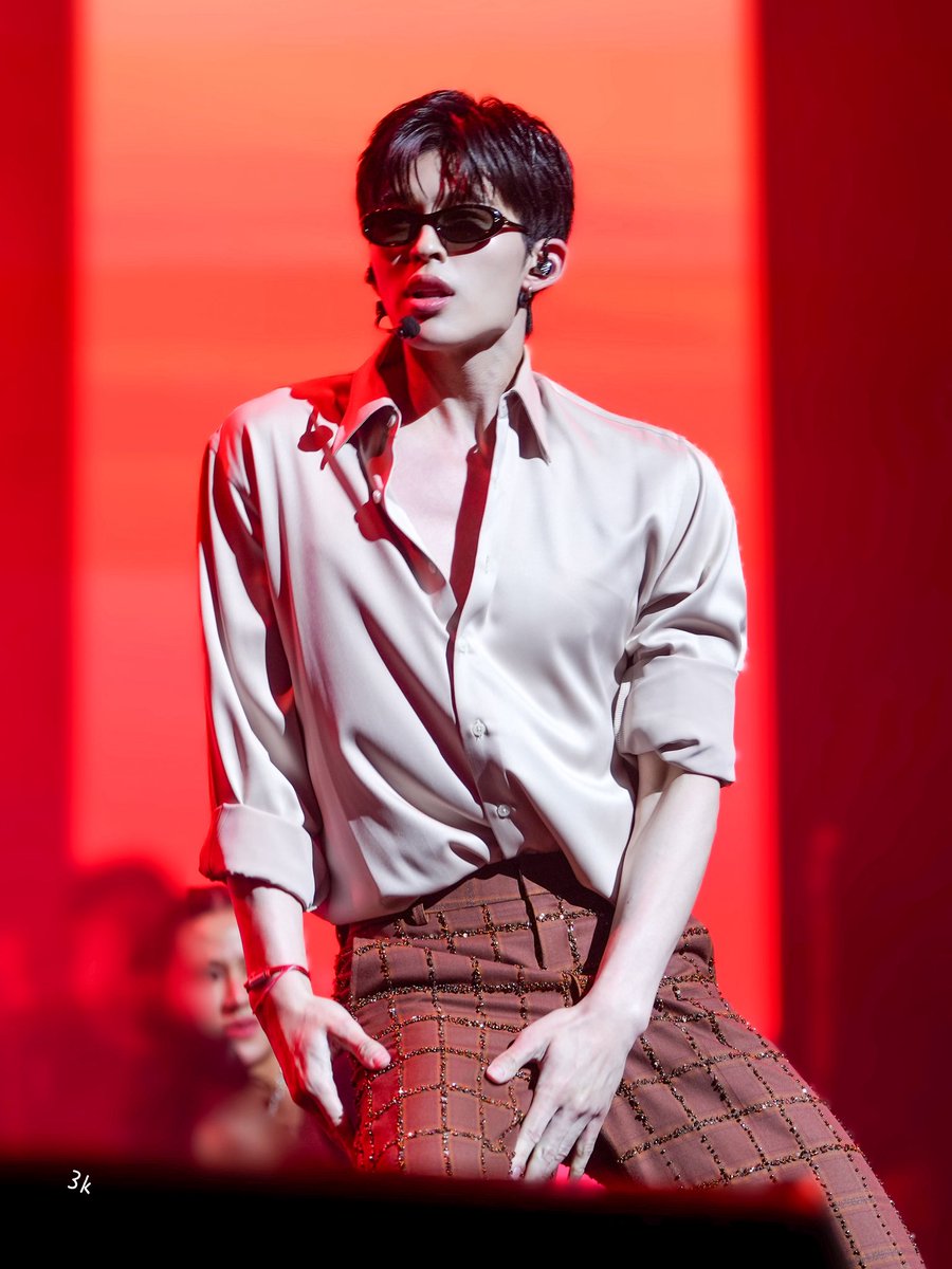 3k（3000） tweet media