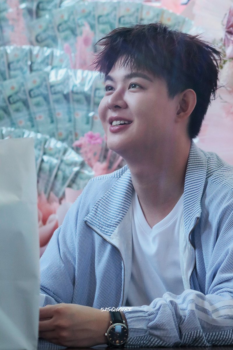 ซดบ.☁️🌷🍊🌈🌟 tweet media