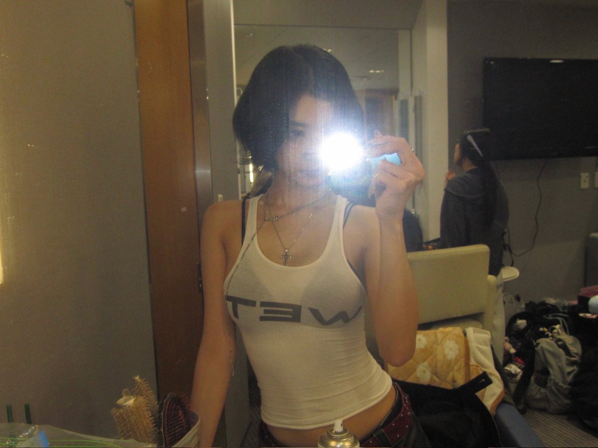 hikactrl's tweet photo. the bob changed something in her https://t.co/YZfZtiFz7D