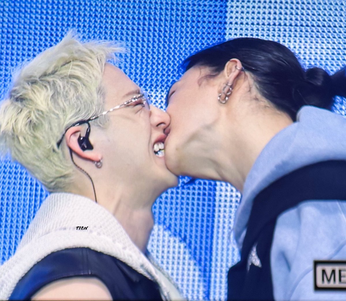 mimi bang tweet media