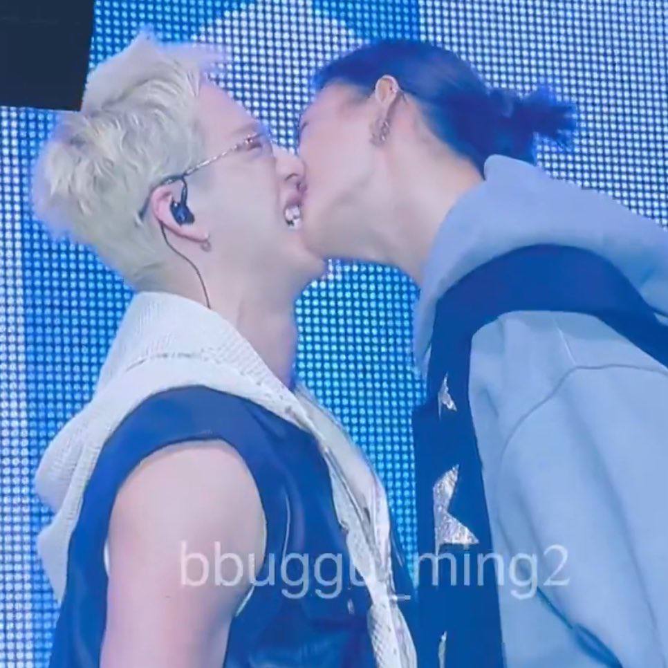 ❝𝙨𝙝𝙖𝙙𝙤𝙬❝ 🎱💿 tweet media