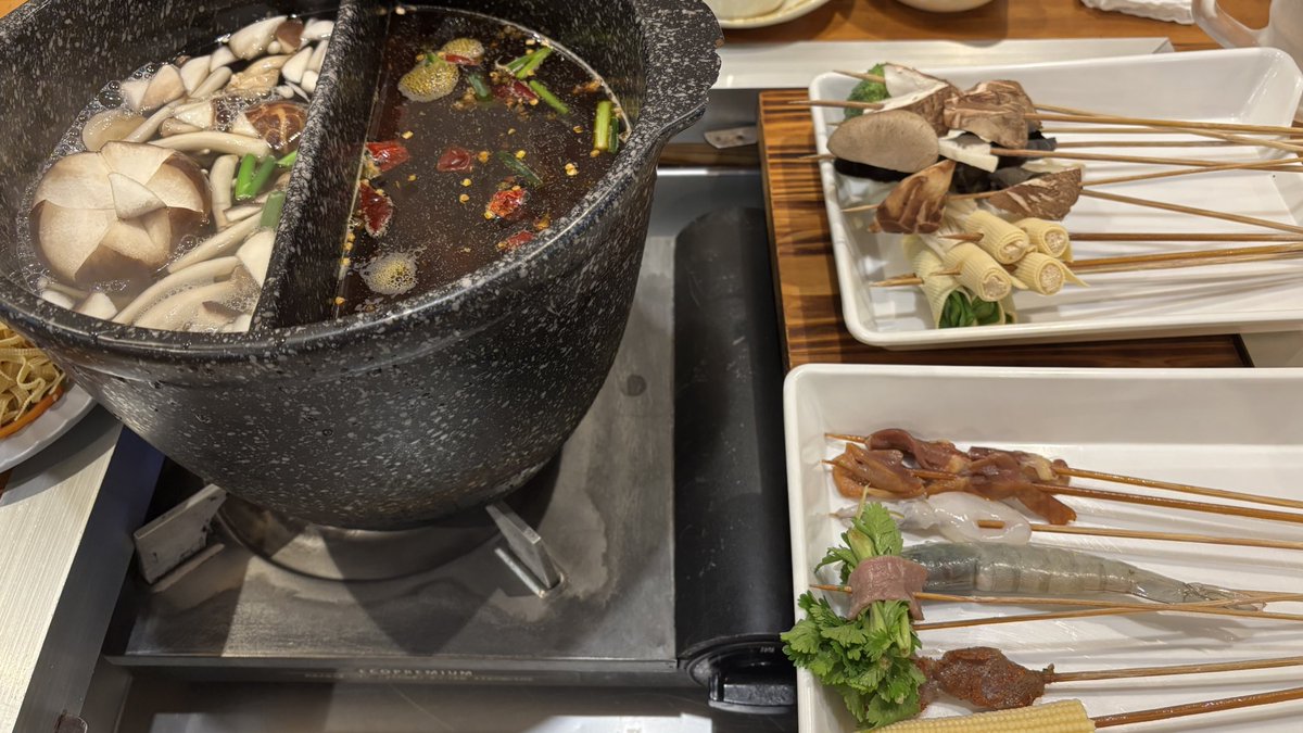 ぽとひこ tweet media